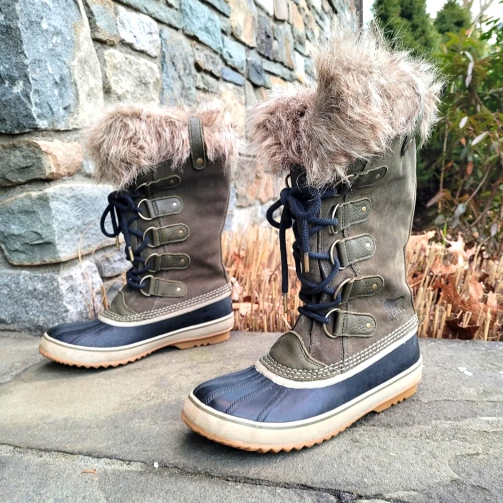 Sorel Joan of Arctic rare green snow boots